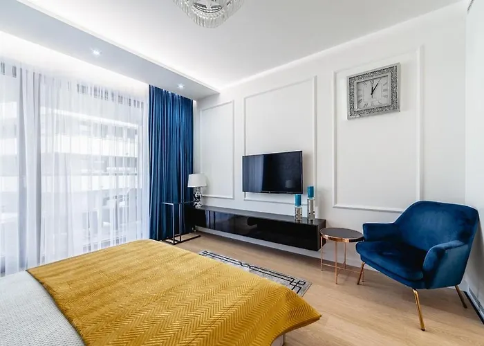 Apartment Luksusowy Z Tarasem Centrum Warszawy Warschau