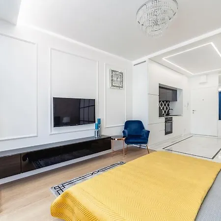 Luksusowy Z Tarasem Centrum Warszawy ורשה